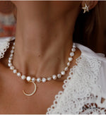 Pearls with Big Moon