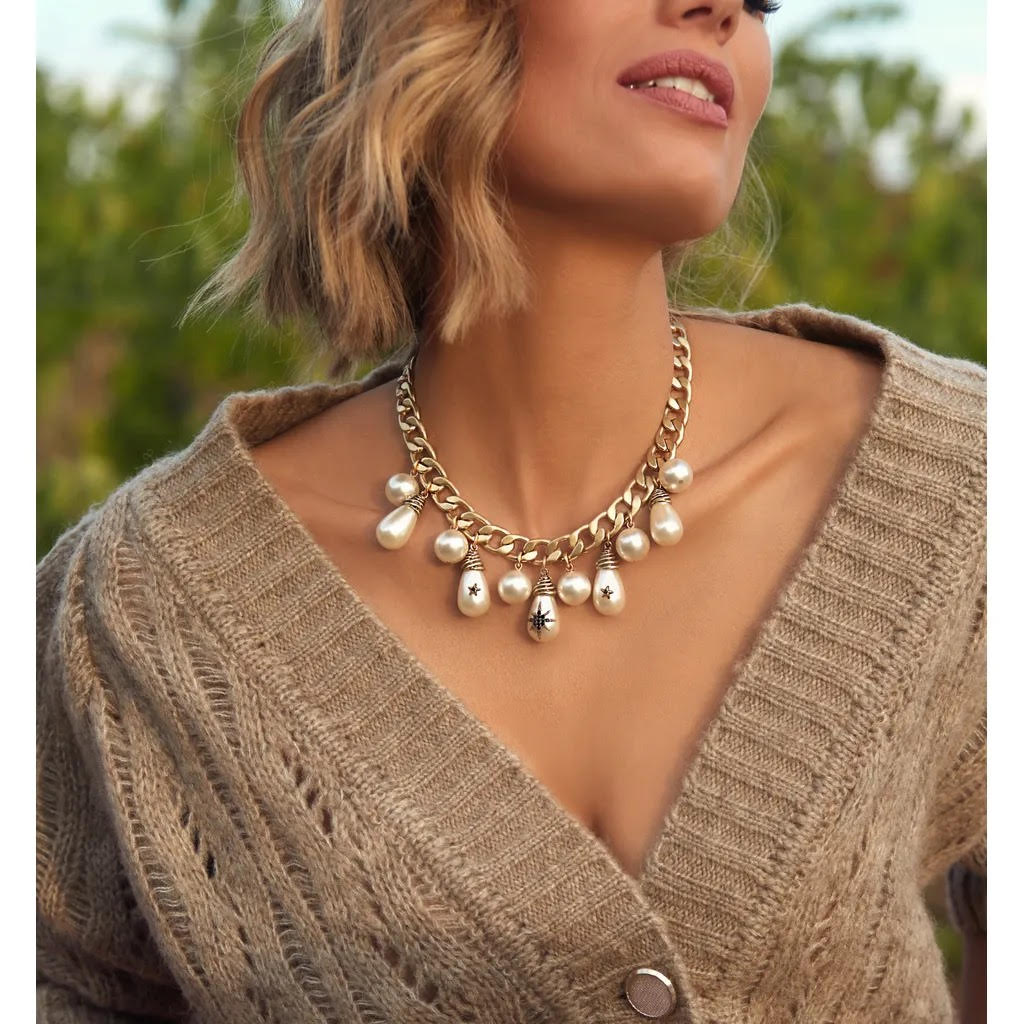 Vintage Gold Pearl Necklace